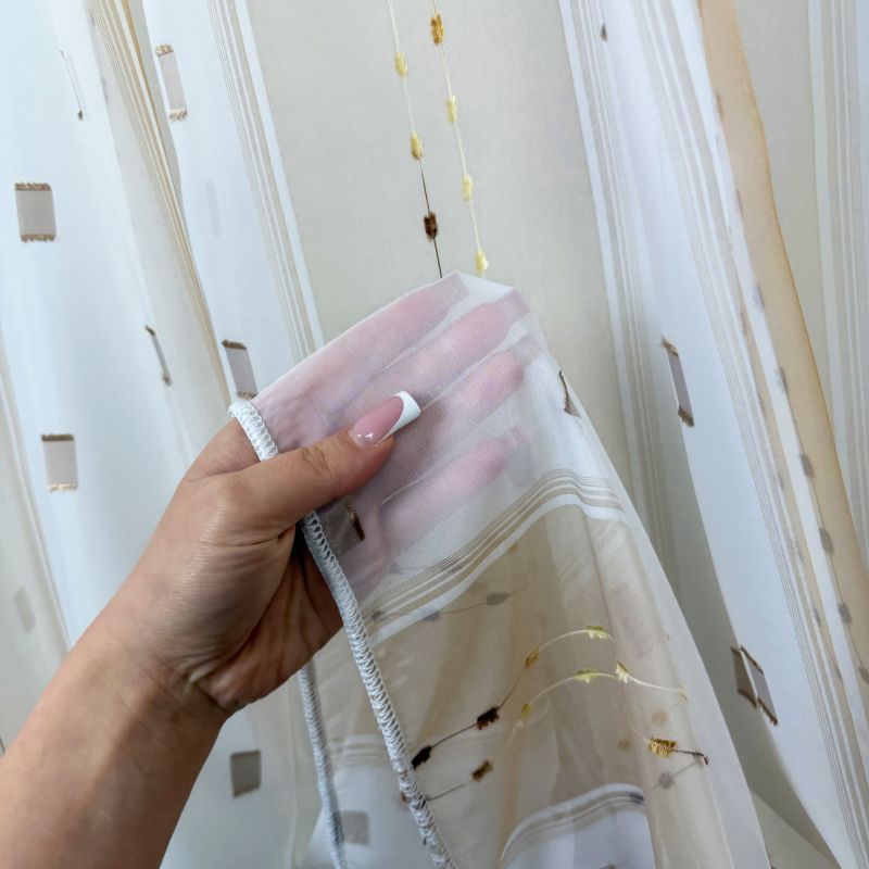 Ervi voálová látka /záclona  s olůvkem - 960-08 hnědá kostka, metráž