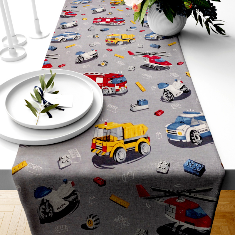 Ervi bavlněný běhoun na stůl - autíčká a vrtulníky