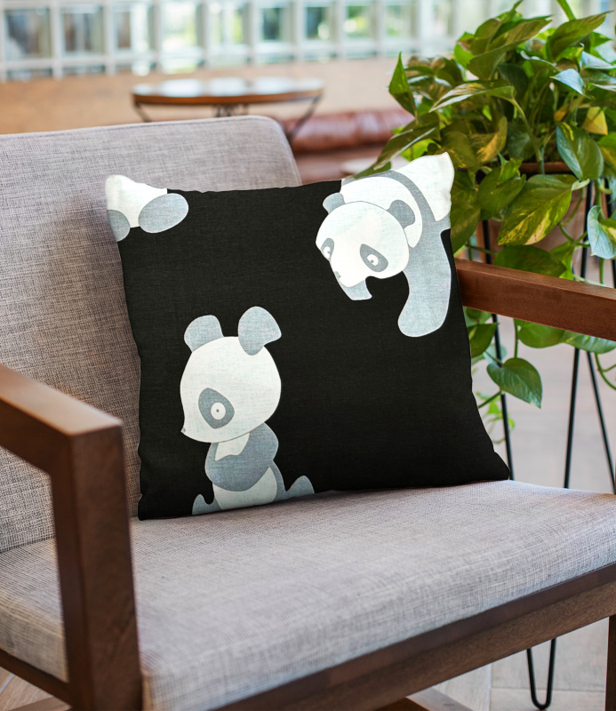 Ervi povlak na polštář -  Pandy na černém