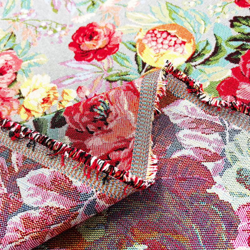 Dekorační/potahová gobelínová látka šířka - 280cm - Berries Field