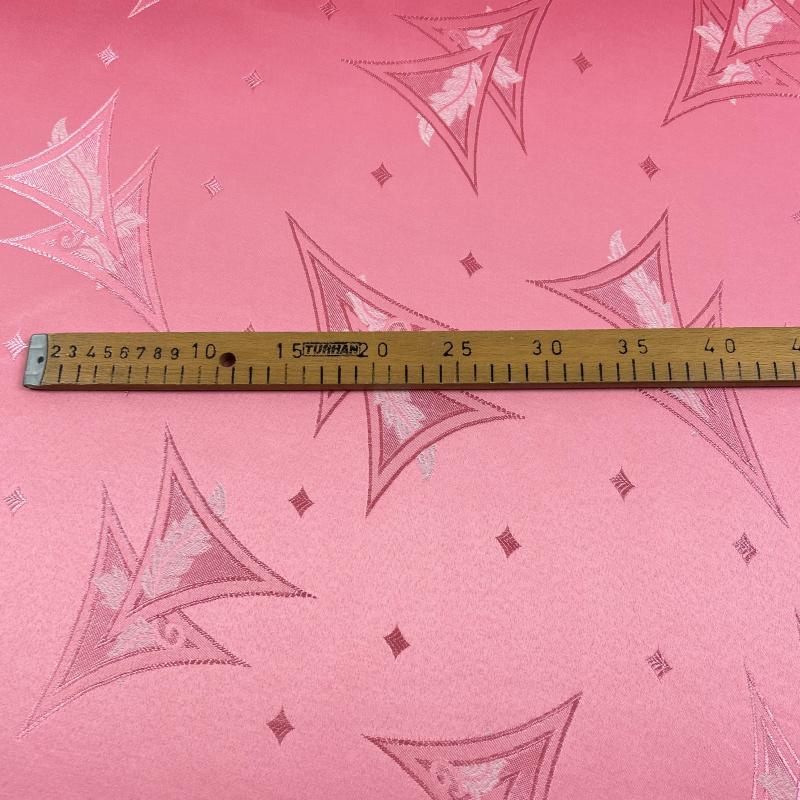 Dekorační látka Sabrina růžová geometrie - šířka 160 cm, metráž