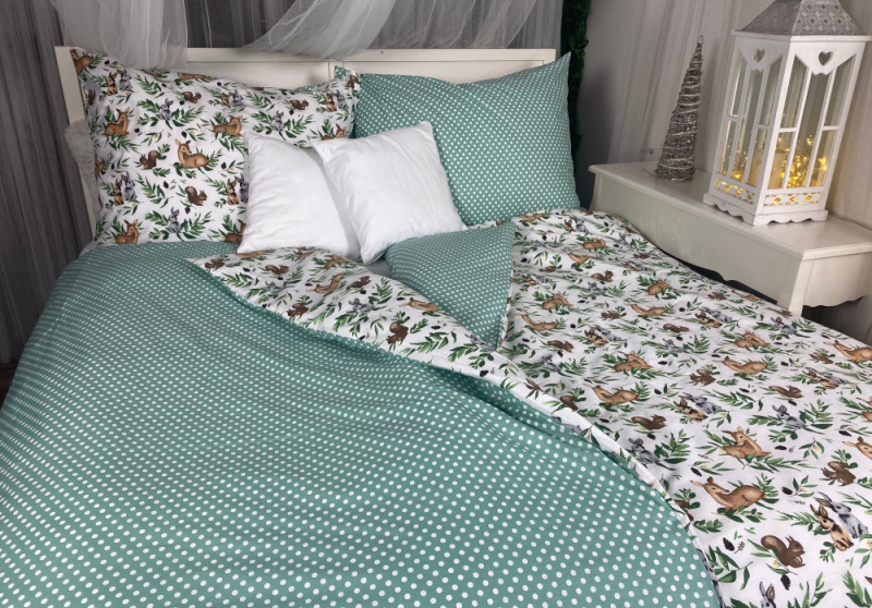 #Ervi bavlněné povlečení oboustranné - lesní zvířata/bílé puntíky na zeleném 140x200 cm
