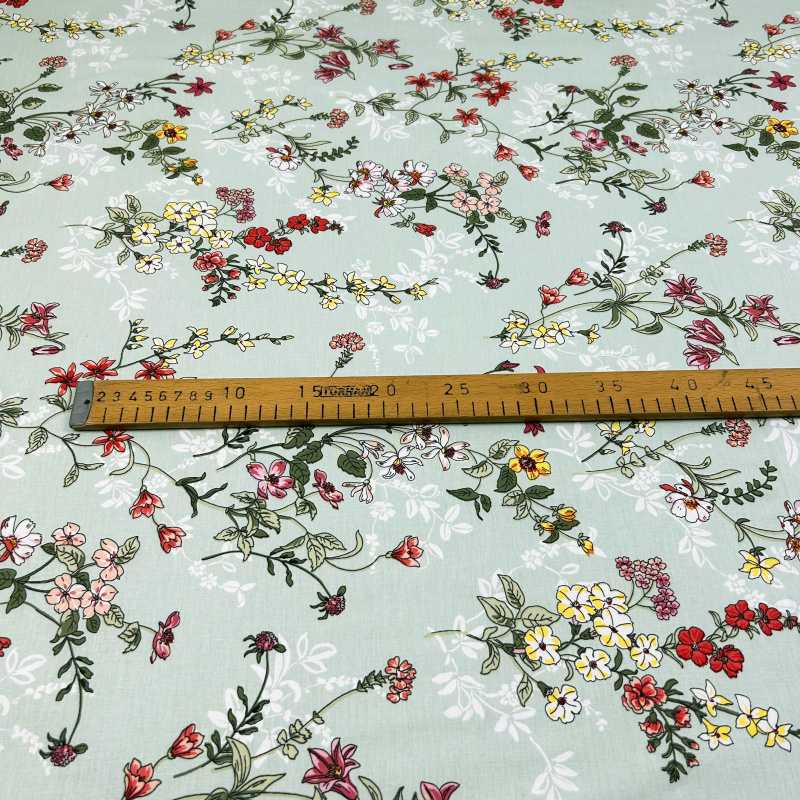 Ervi Bavlněná látka/plátno š.240cm - malované luční květiny na zelénem - 27514-20, metráž