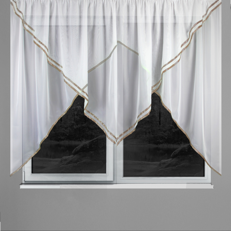 Ervi kusová hotová Voálová záclona - hnědá