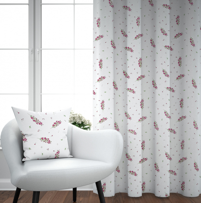 Ervi Bavlněný závěs - Růžový květ jara